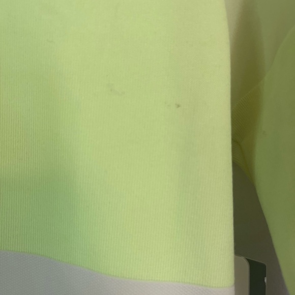 Nike NWT Women's Neon Yellow pack Tech Dress size Med SOLDOUT - Picture 4 of 11